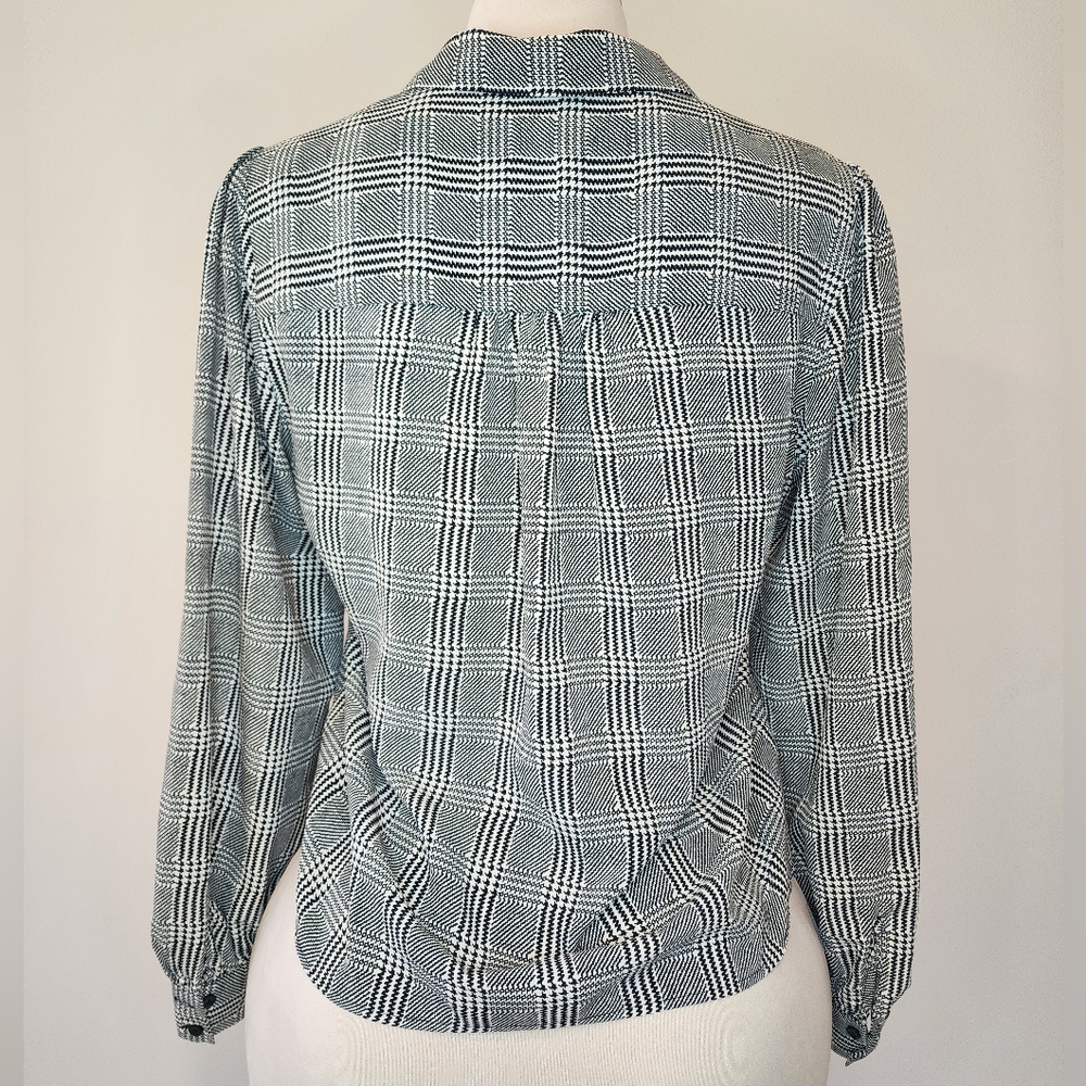 Topshop Black and White Button-Up Long Sleeved Blouse - Picture 6 of 10